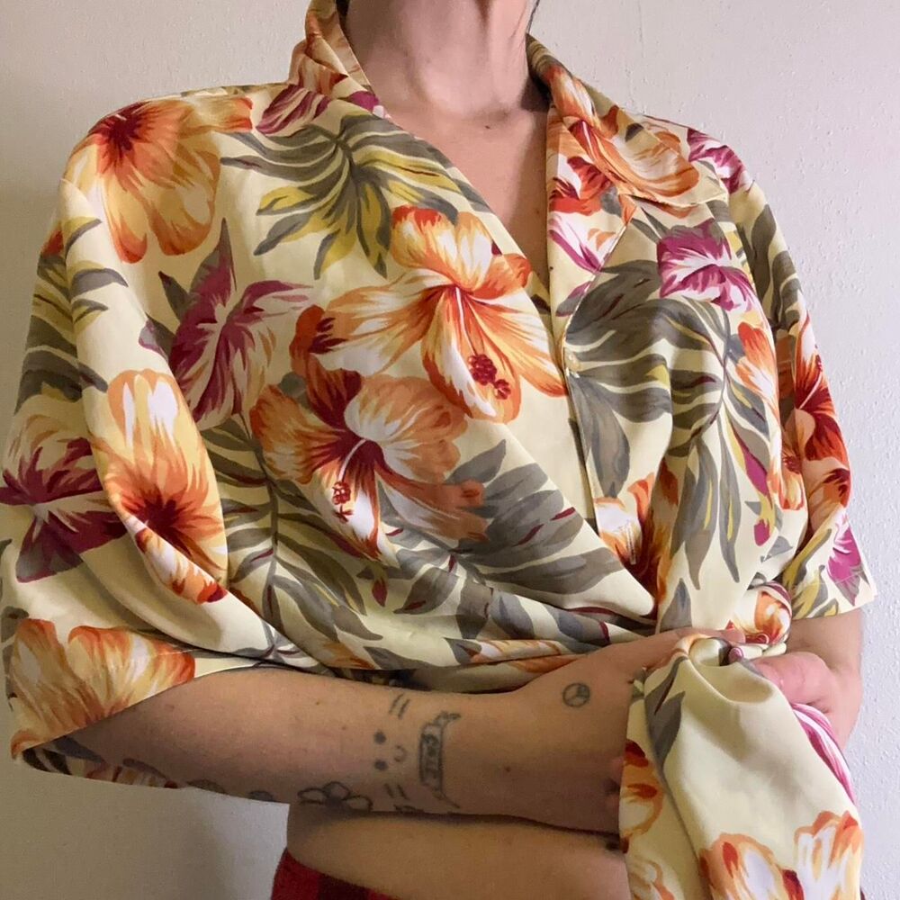 Notations Women's multi Shirt